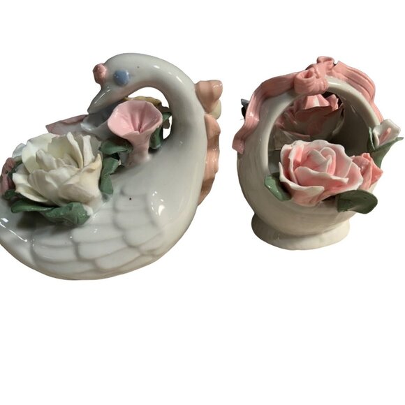 Vintage Porcelain Swan & Basket Figurines With Florals - Picture 11 of 15